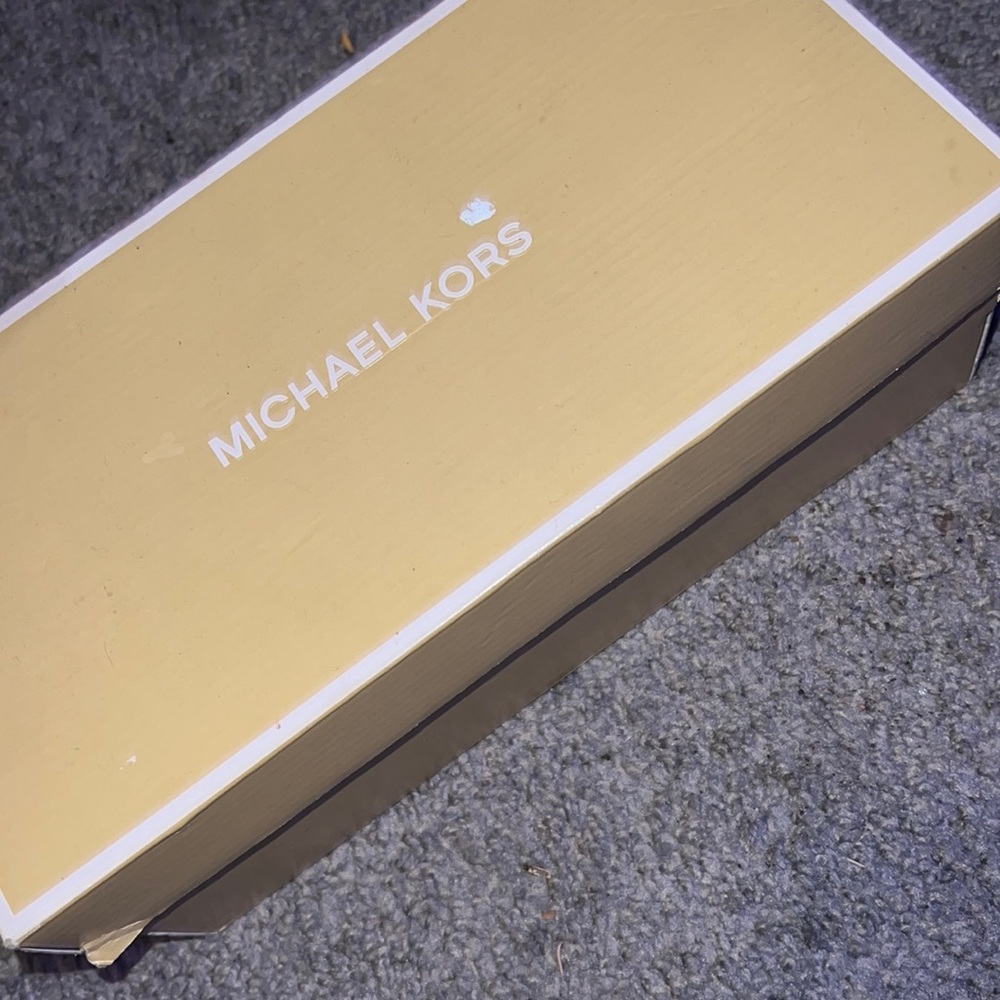 Brand New Michael Kord Sandals